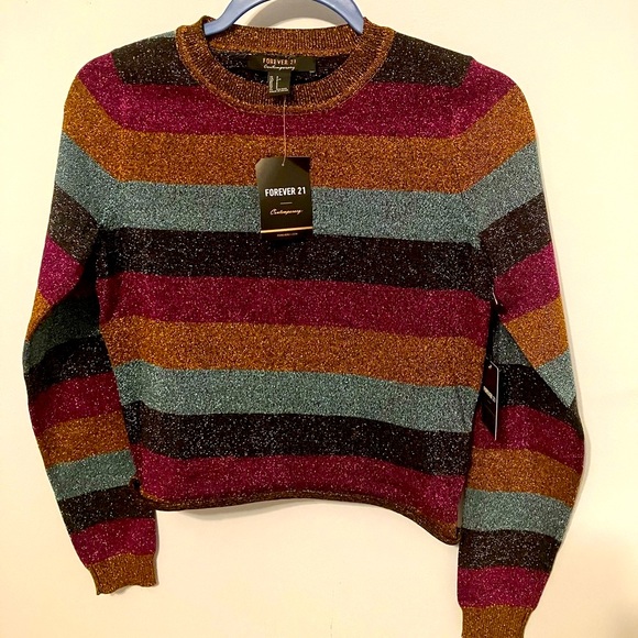 Forever 21 Tops - Forever 21 metallic sweater sz S festive
